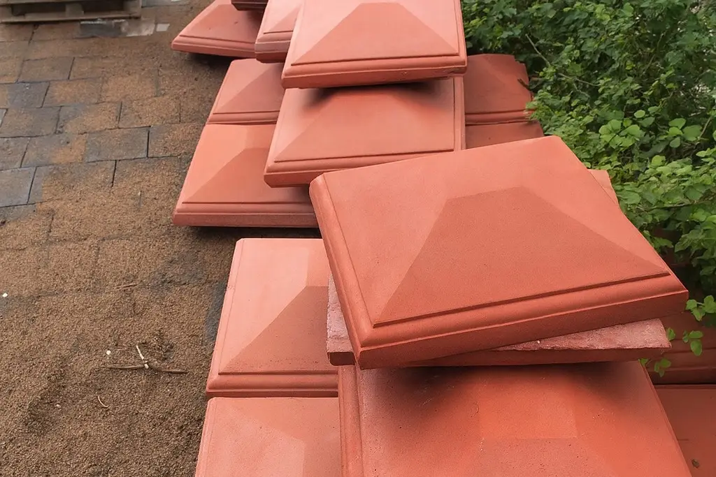 Duvar Üstü Baba Şapkası